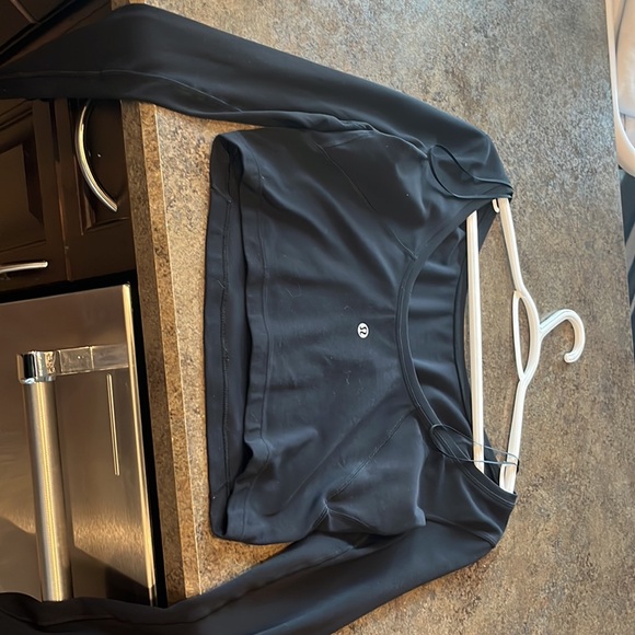 Lululemon black long sleeve open back top! - Picture 3 of 4
